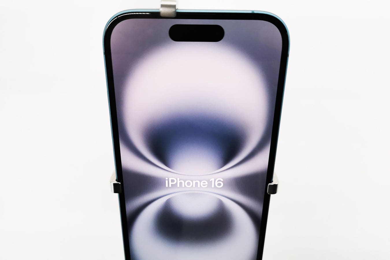 Report Says All-New iPhone Coming This Fall