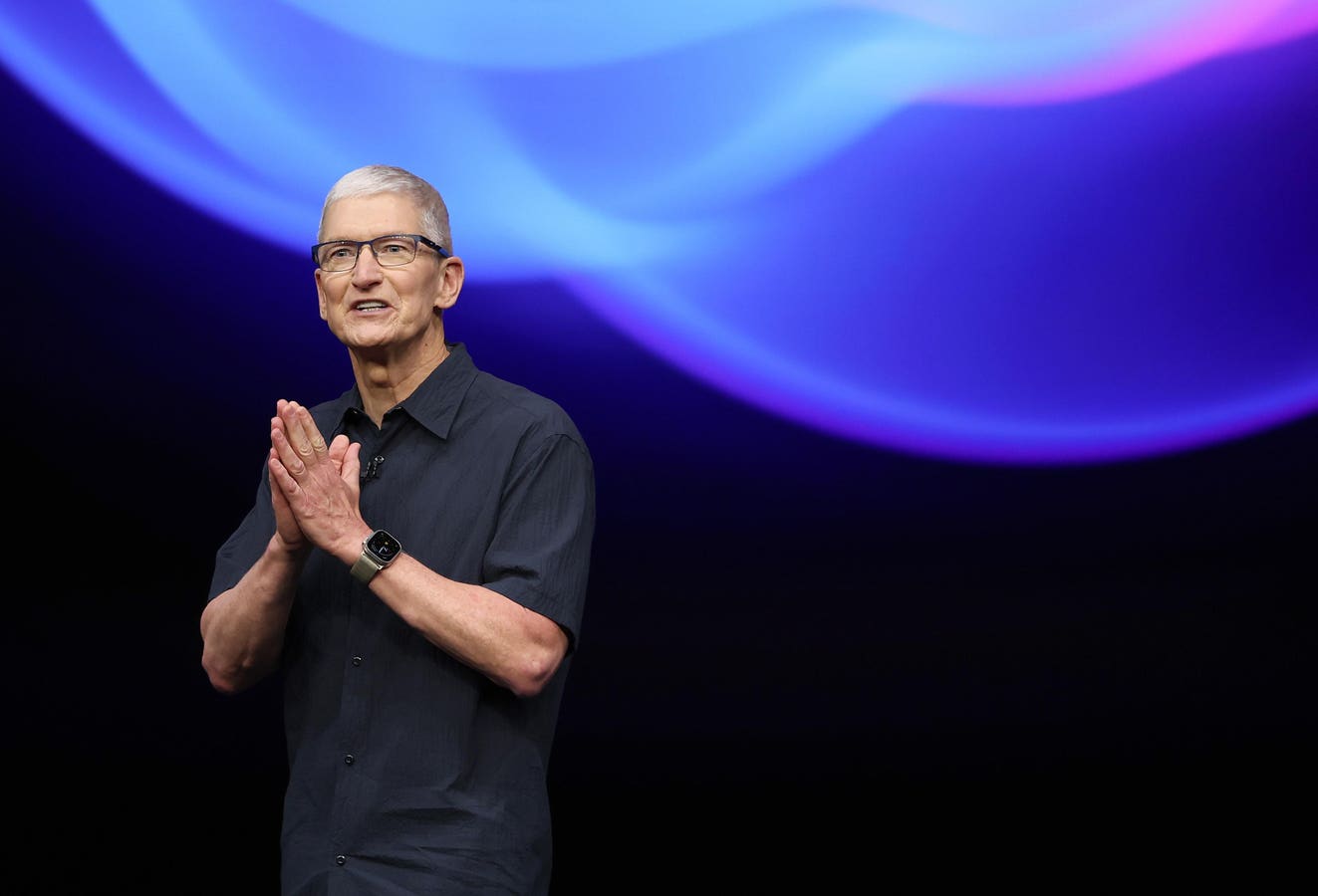 Apple Is Caught In Its Own Dangerous Catch-22