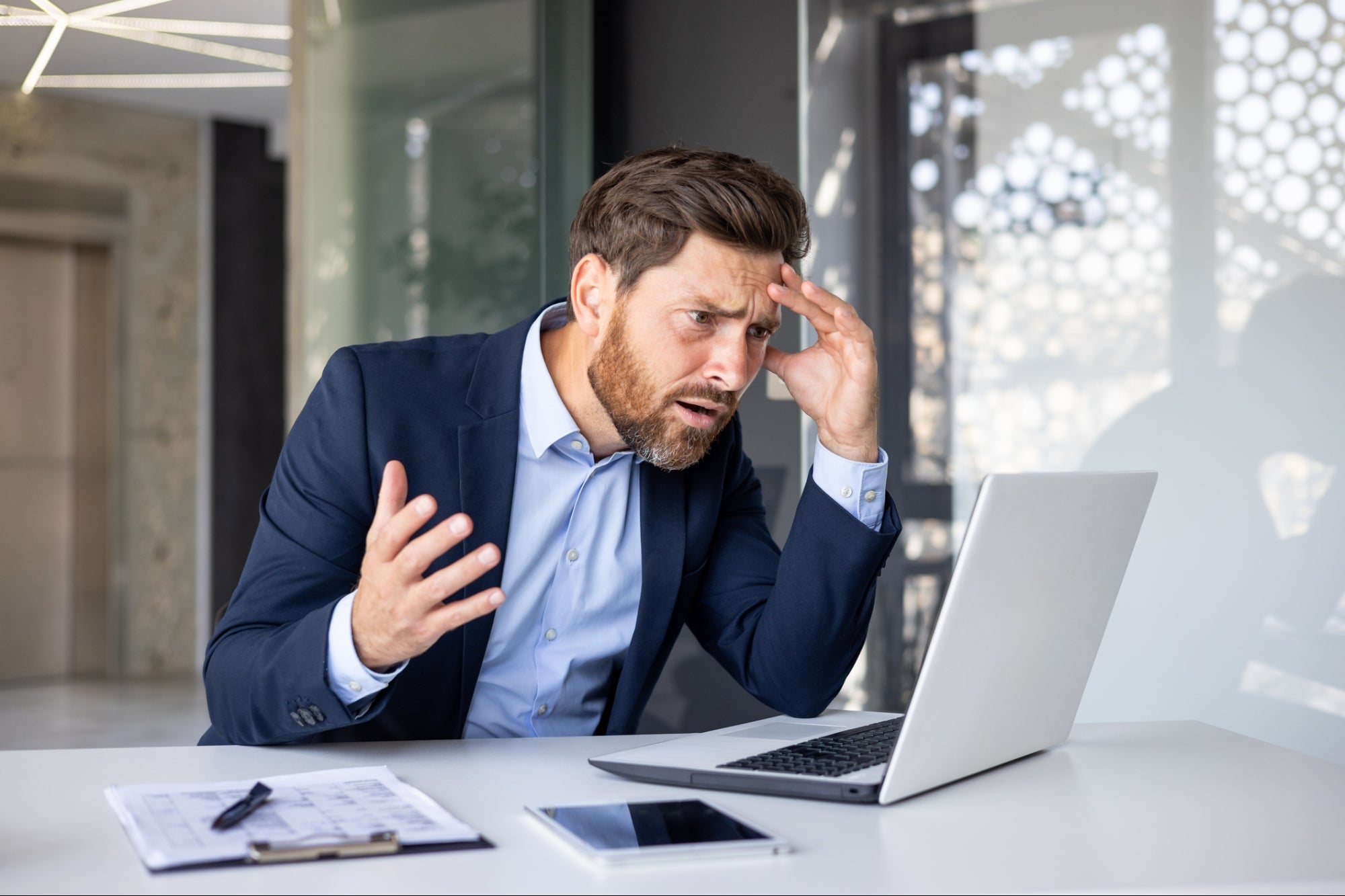 Avoid These Risky Blindspots When Using Gen AI Company Wide