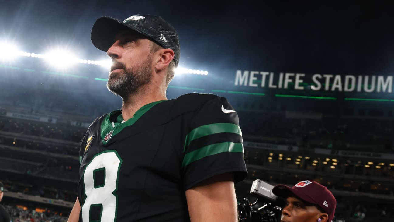 Free agent QB Aaron Rodgers visits with Steelers, sources say