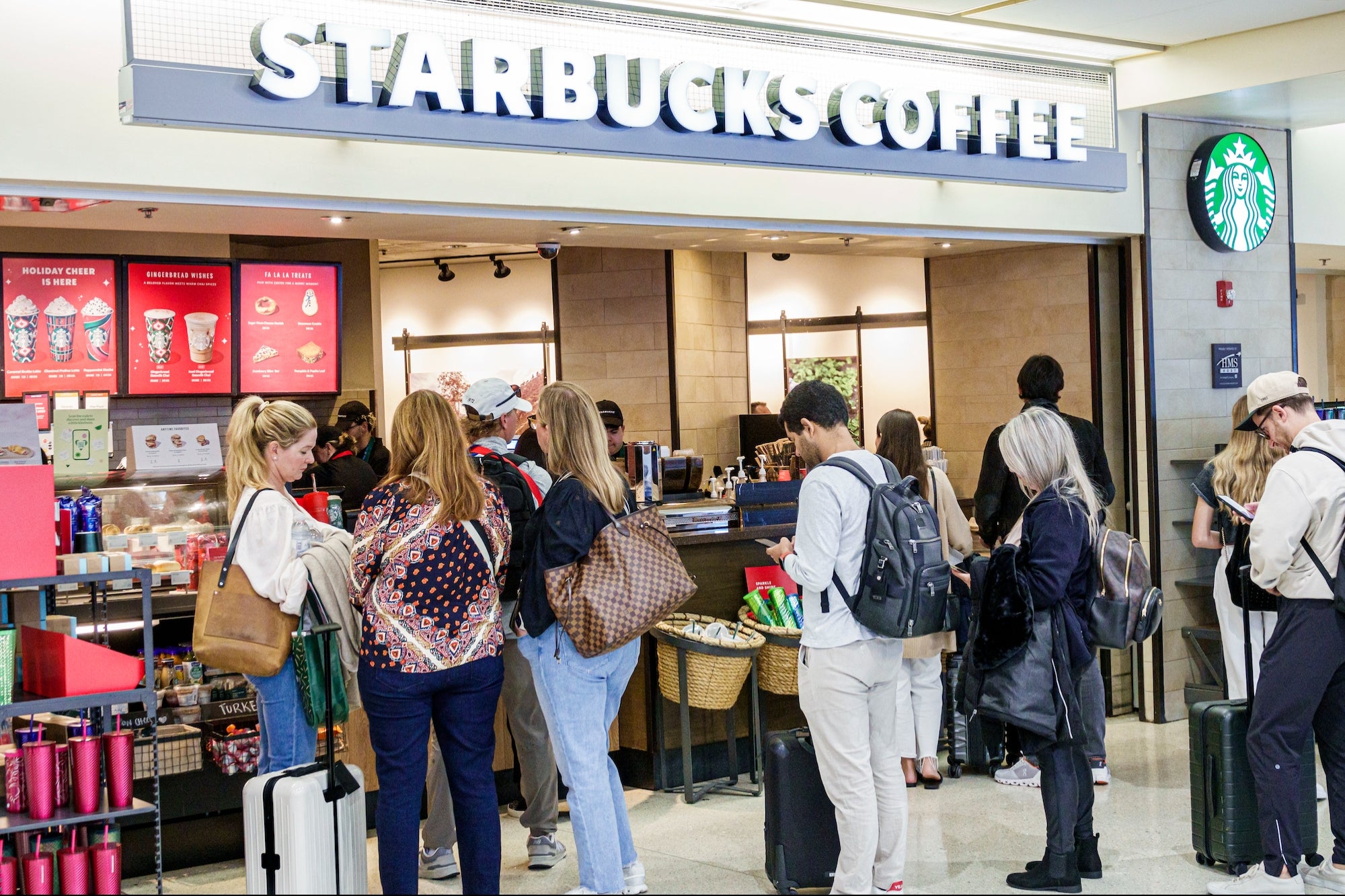 Starbucks Sets Barista Time Goals to Reduce Waiting