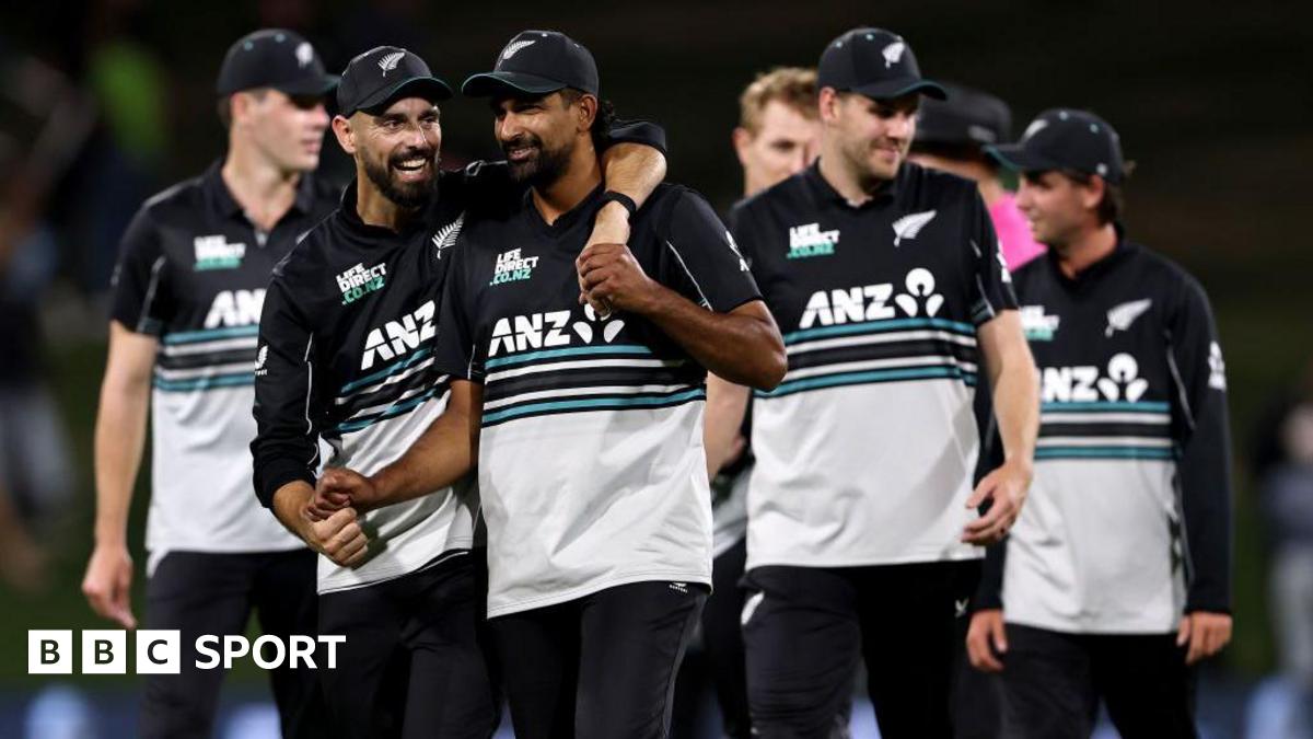 New Zealand v Pakistan: Finn Allen and Jacob Duffy star in fourth T20 as hosts seal series win