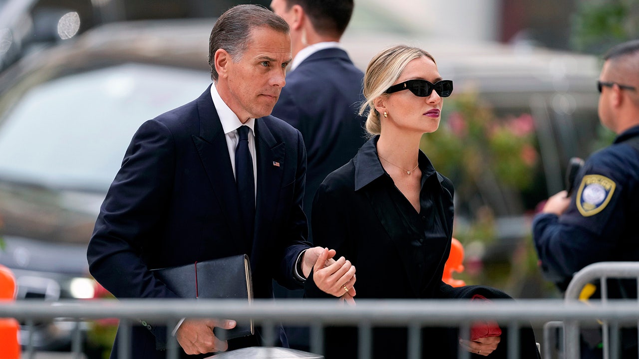 Trump ends Secret Service protection for adult Biden children