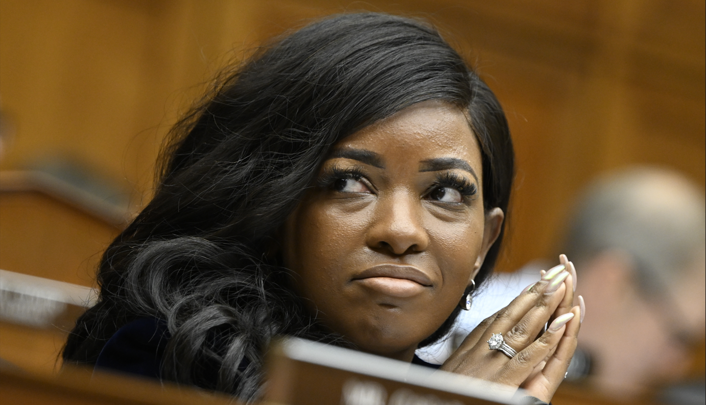 Jasmine Crockett hit with censure resolution over attack on Texas Gov. Greg Abbott
