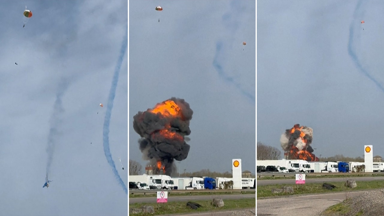 Two Alpha jets collide midair and crash to ground in fiery explosion