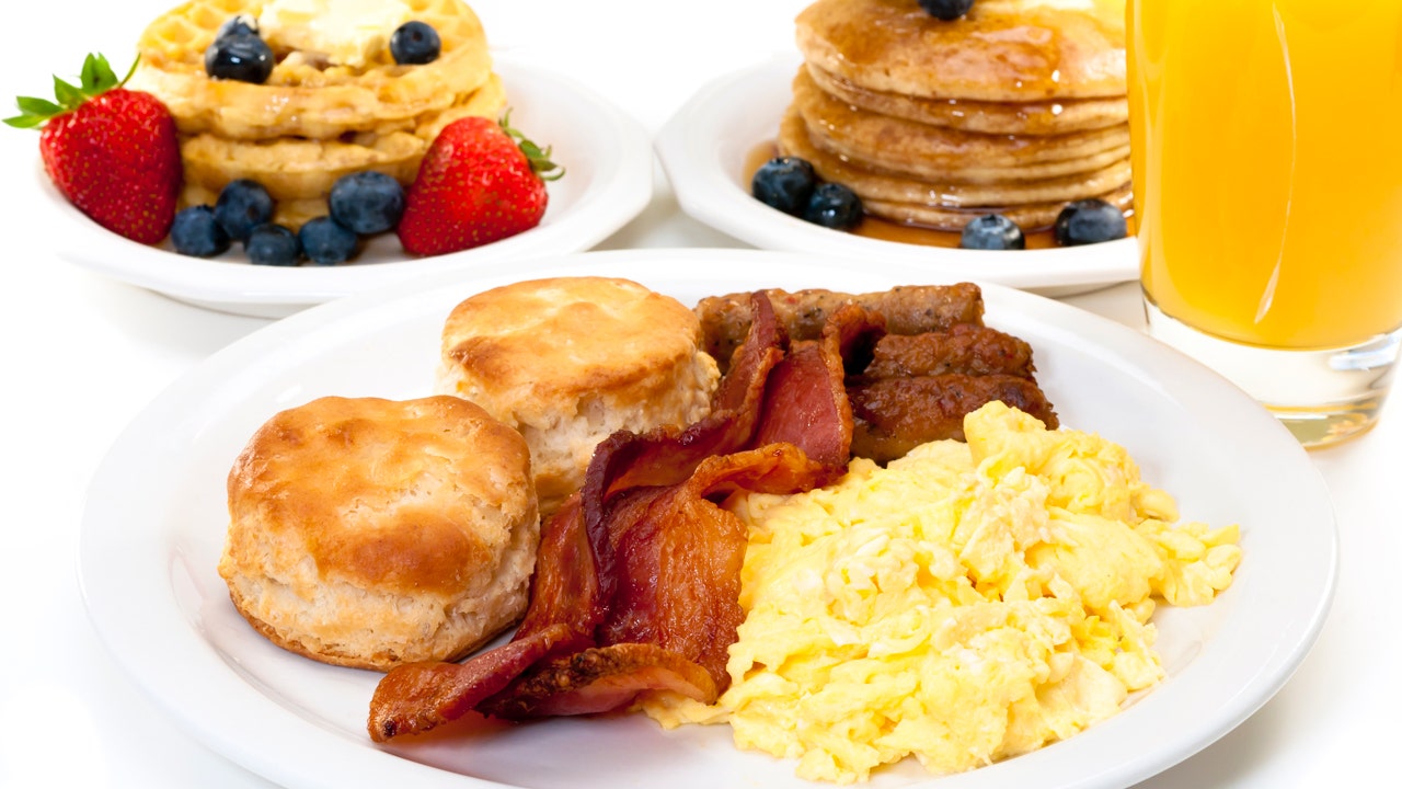 Food as fuel means eating a bigger breakfast for optimal health, say experts