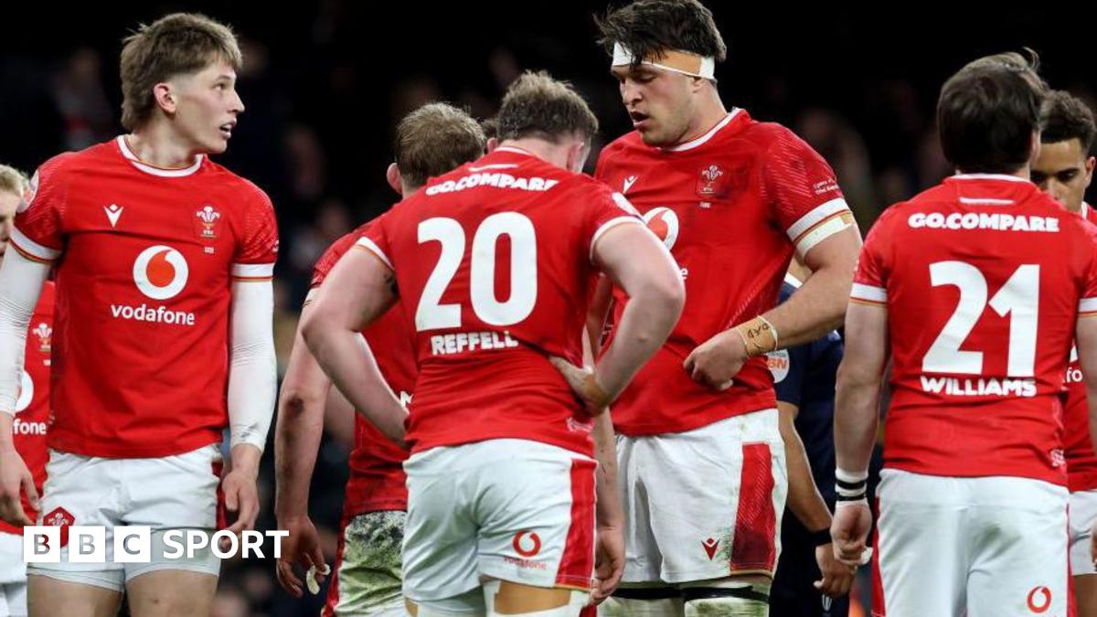 Wales 14-68 England: Welsh rugby suffers new low
