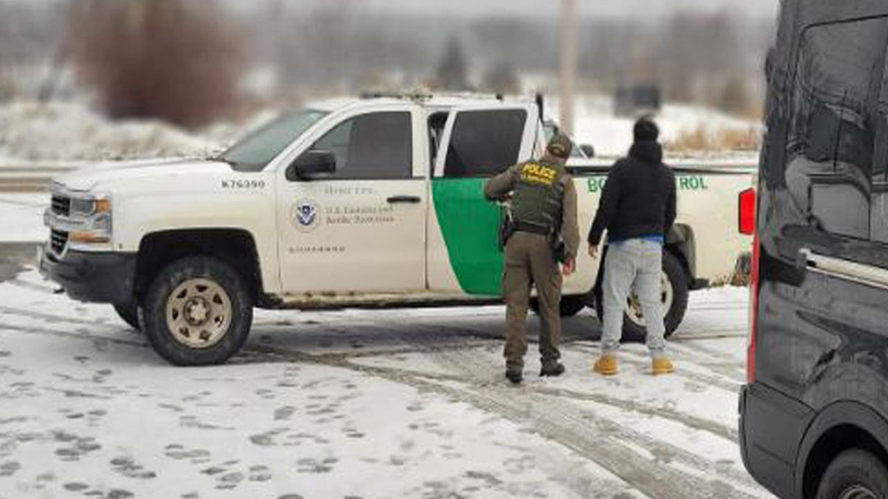 Immigration expert says Canadian visa program helps illegal immigrants enter U.S.