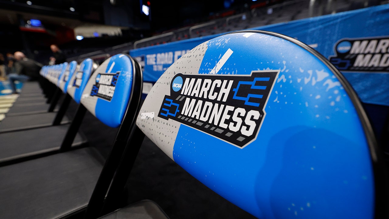 March Madness: Grok predicts first-round upsets