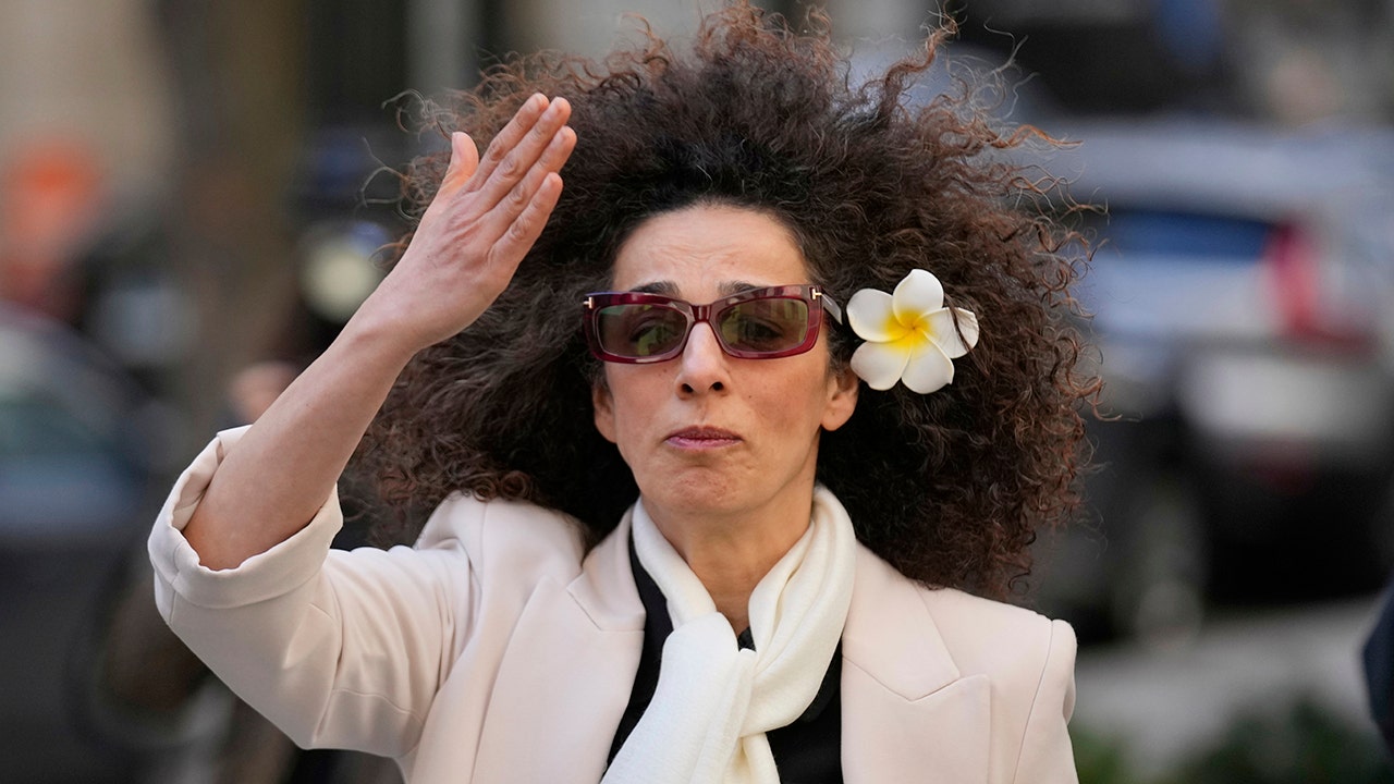 Journalist Mashi Alinejad testifies at trial of would-be assassins