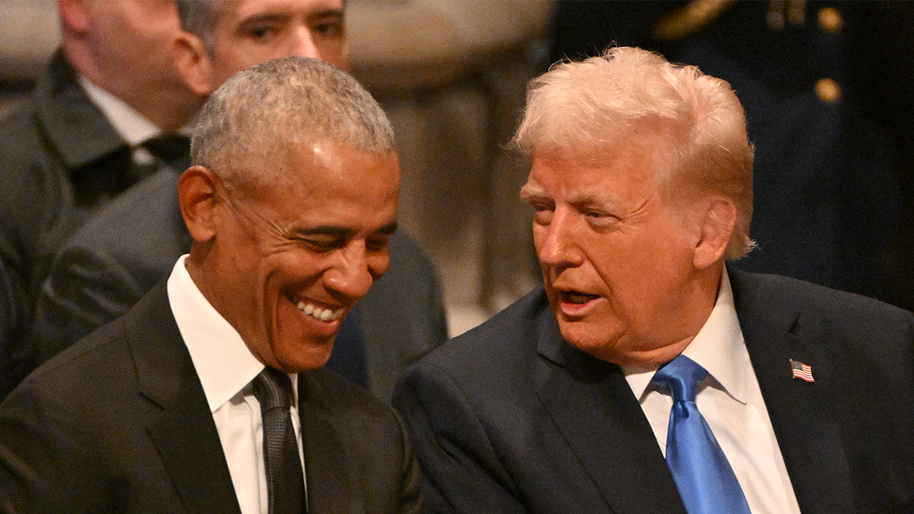 Trump quips he’d ‘love’ to run against Obama in hypothetical third-term presidency