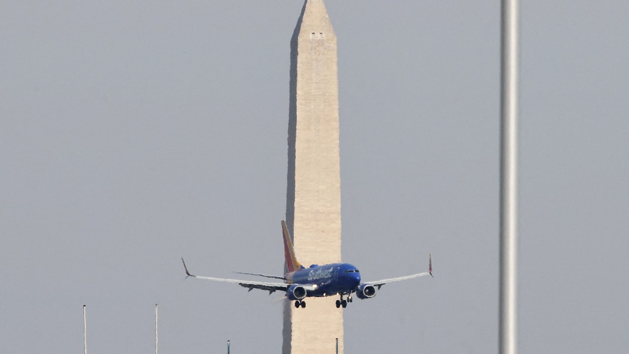 FAA ‘permanently restricting’ Washington helicopter traffic after fatal DC midair collision
