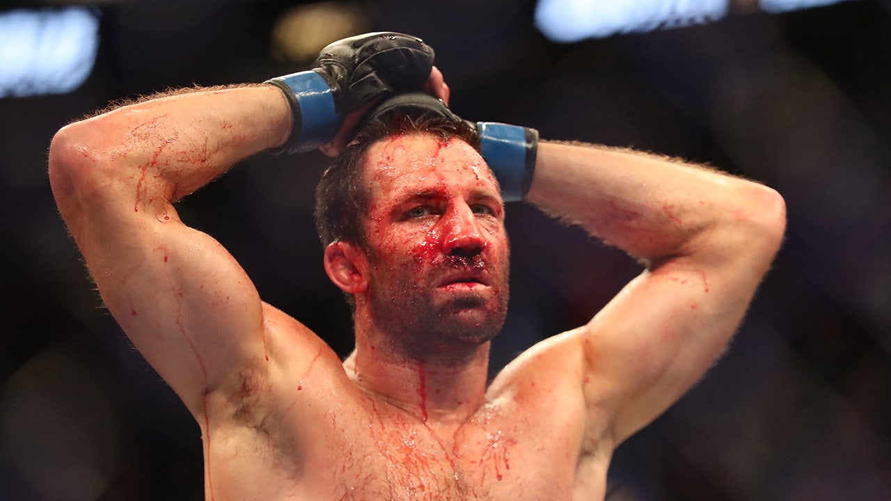 Ex-UFC fighter implores Trump to pardon Cain Velasquez