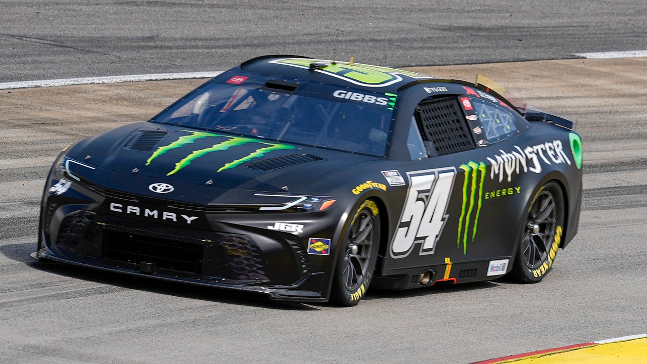 NASCAR: Ty Gibbs threatens Tyler Reddick after getting spun out