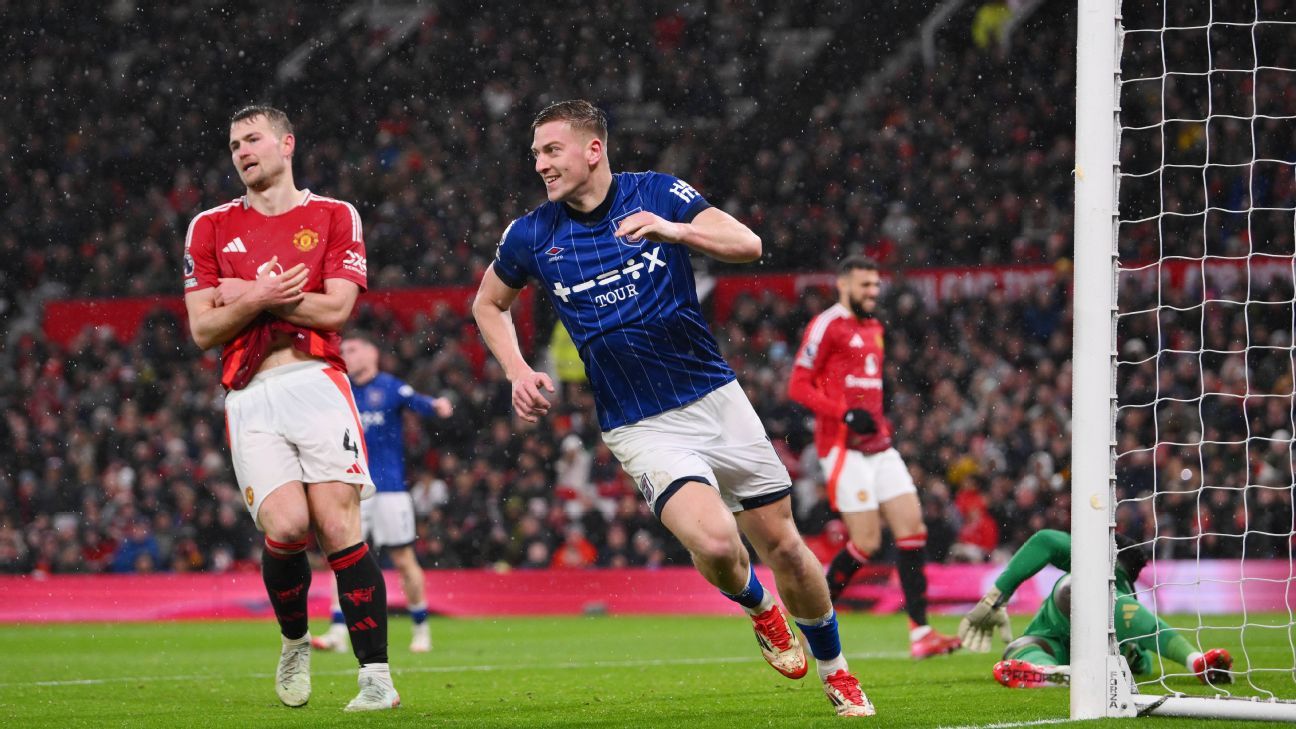 Transfer rumors, news: Man Utd eye £40m move for Liam Delap