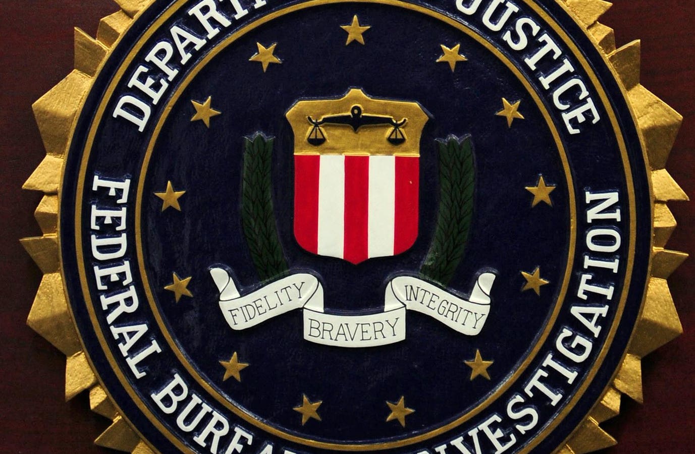 FBI Warns iPhone, Android Users—Stop These Calls ‘Immediately’
