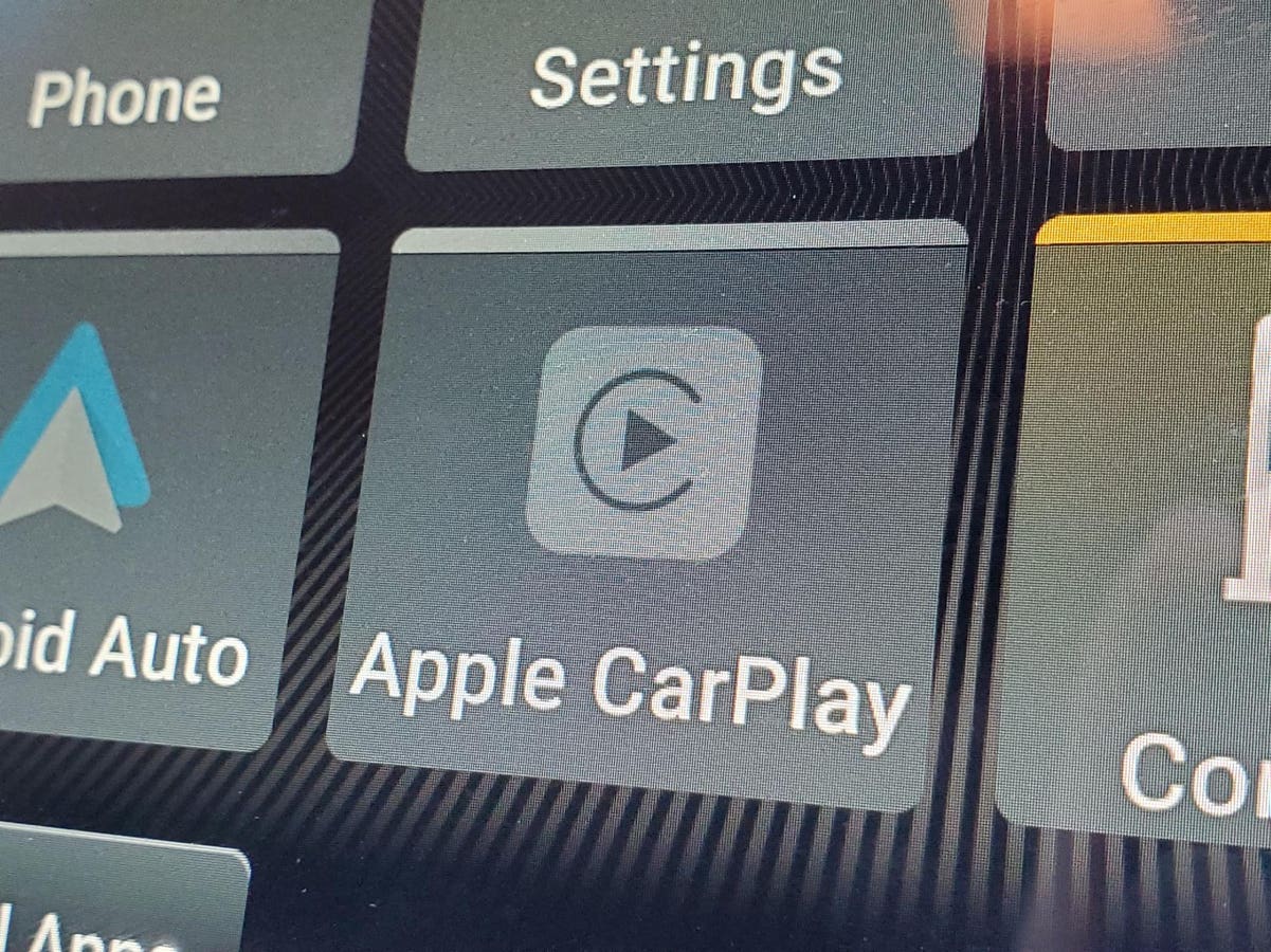 Apple CarPlay Update Causing Problems, Reports Claim