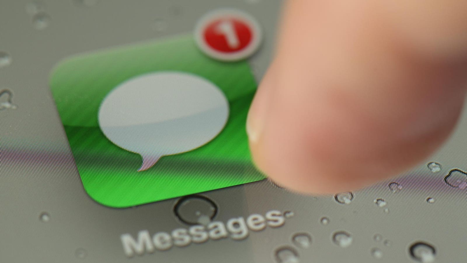 Are iPhone Farms The Next Billion Dollar Criminal Enterprise?