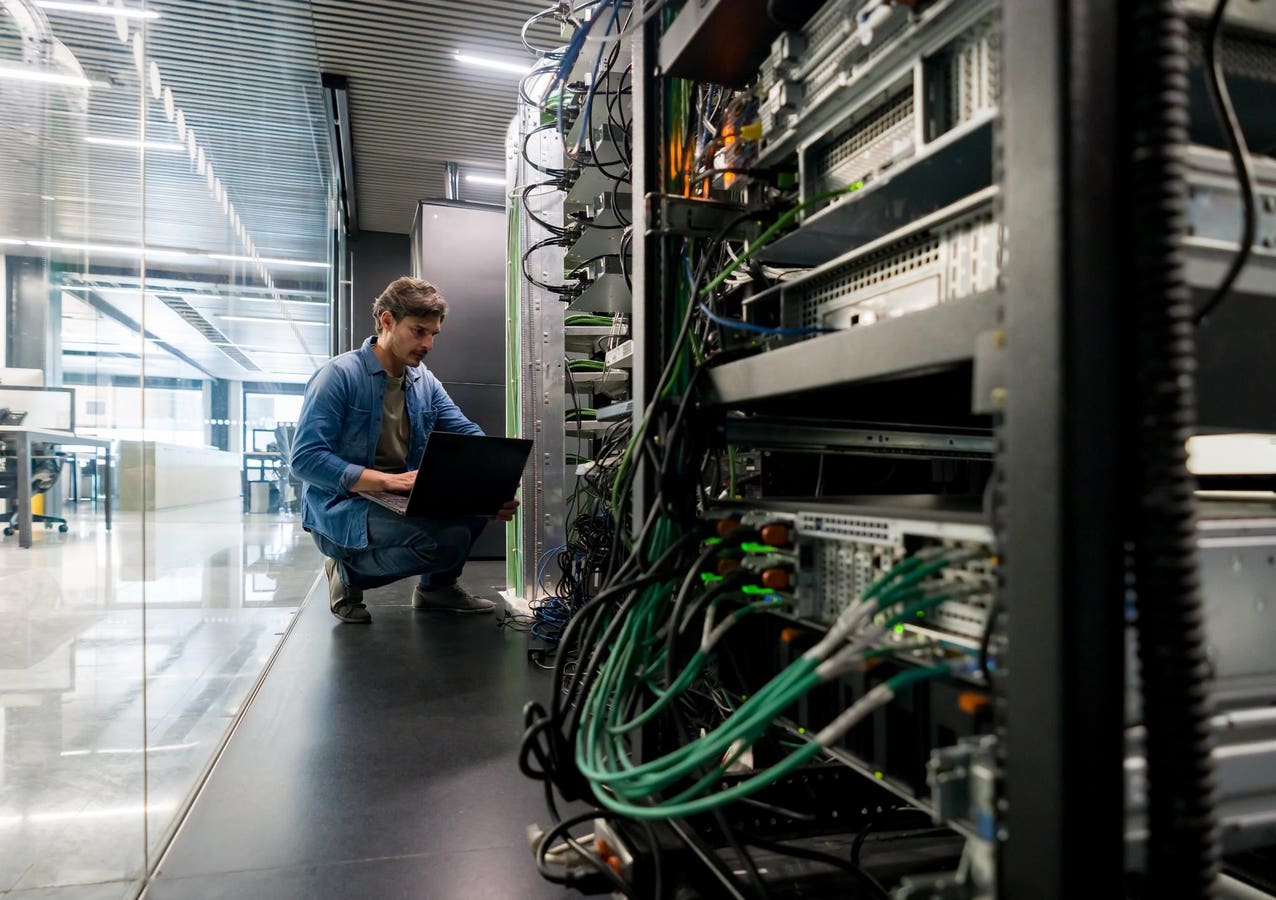 2025 Cybersecurity Agenda: Upgrading Legacy Systems