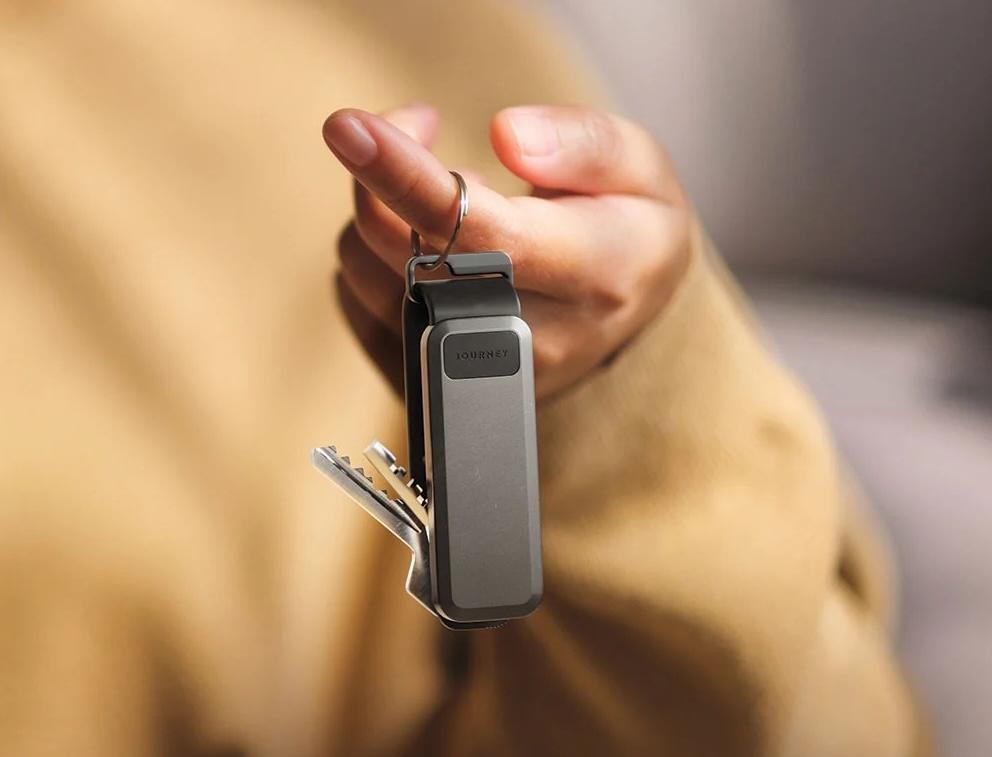 Find Keys With Journey’s New Key Organiser With Apple Find My Compatibility