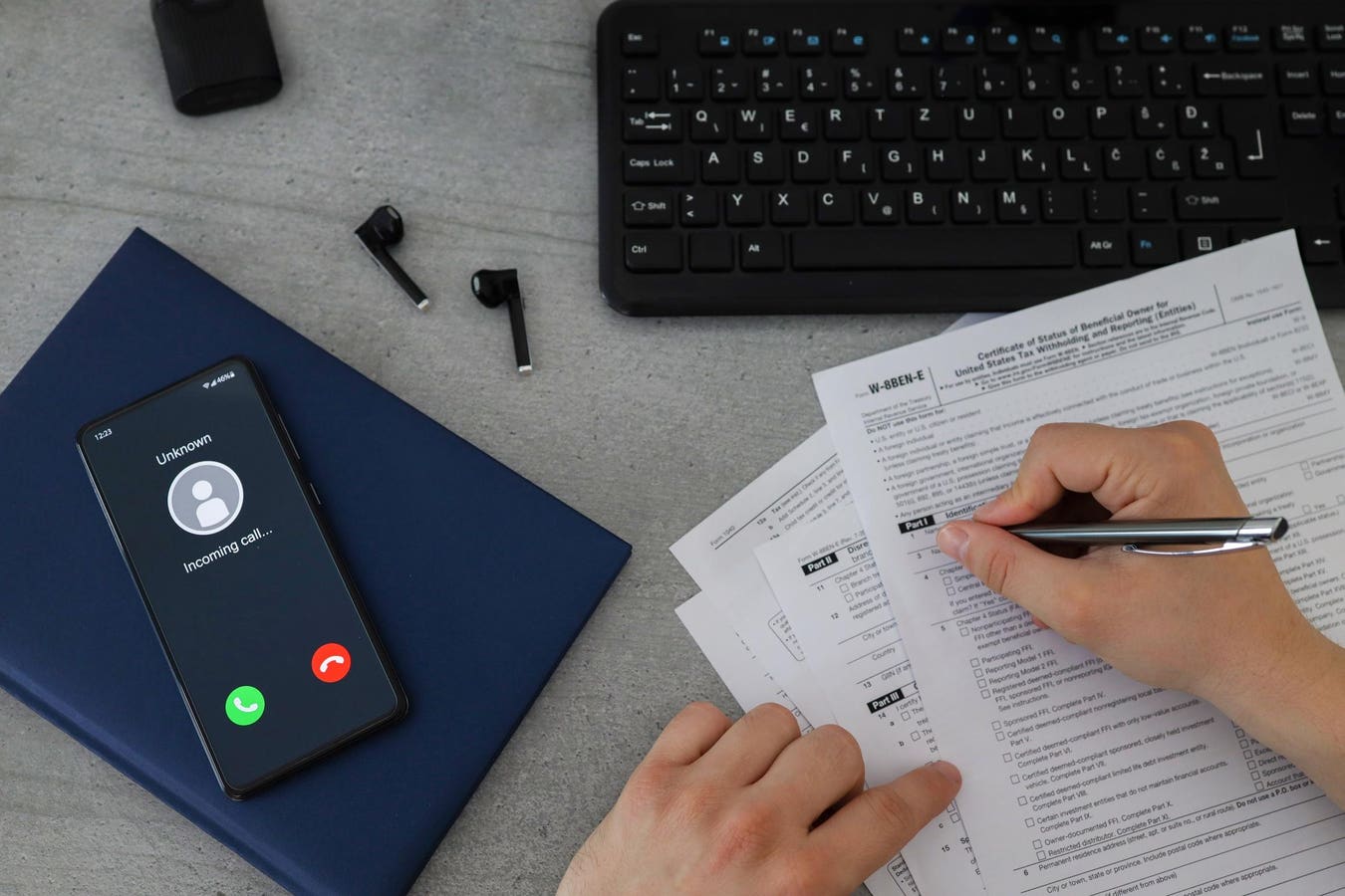 How To Spot And Avoid AI-Powered Tax Scams