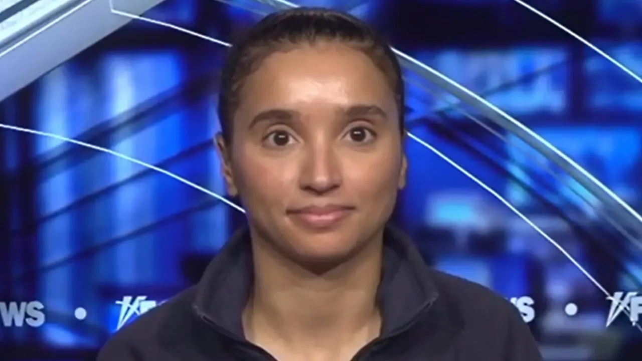 Women’s sports activist awards fencer who refused to compete against transgender athlete