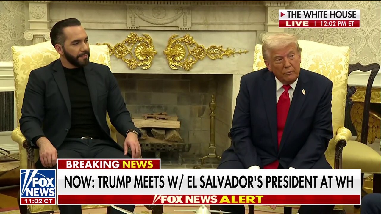 Trump, Stephen Miller take shots at CNN reporter in tense Oval Office exchange