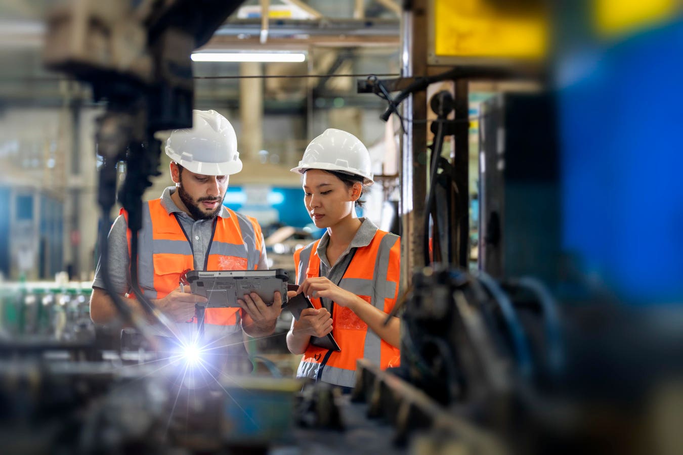 Key AI Applications In Manufacturing