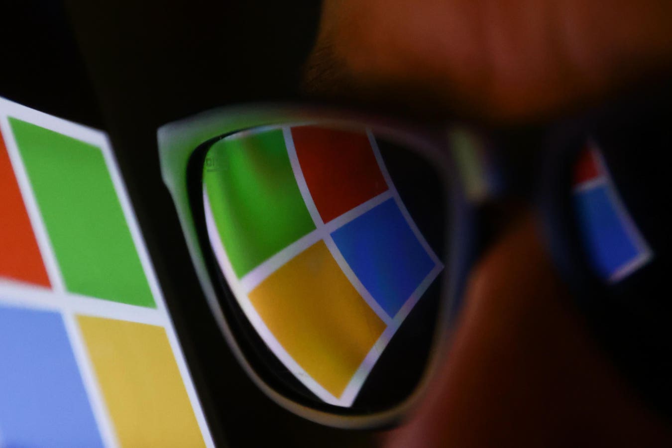 Do Not Use These Apps—Microsoft Warns Windows And Mac Users