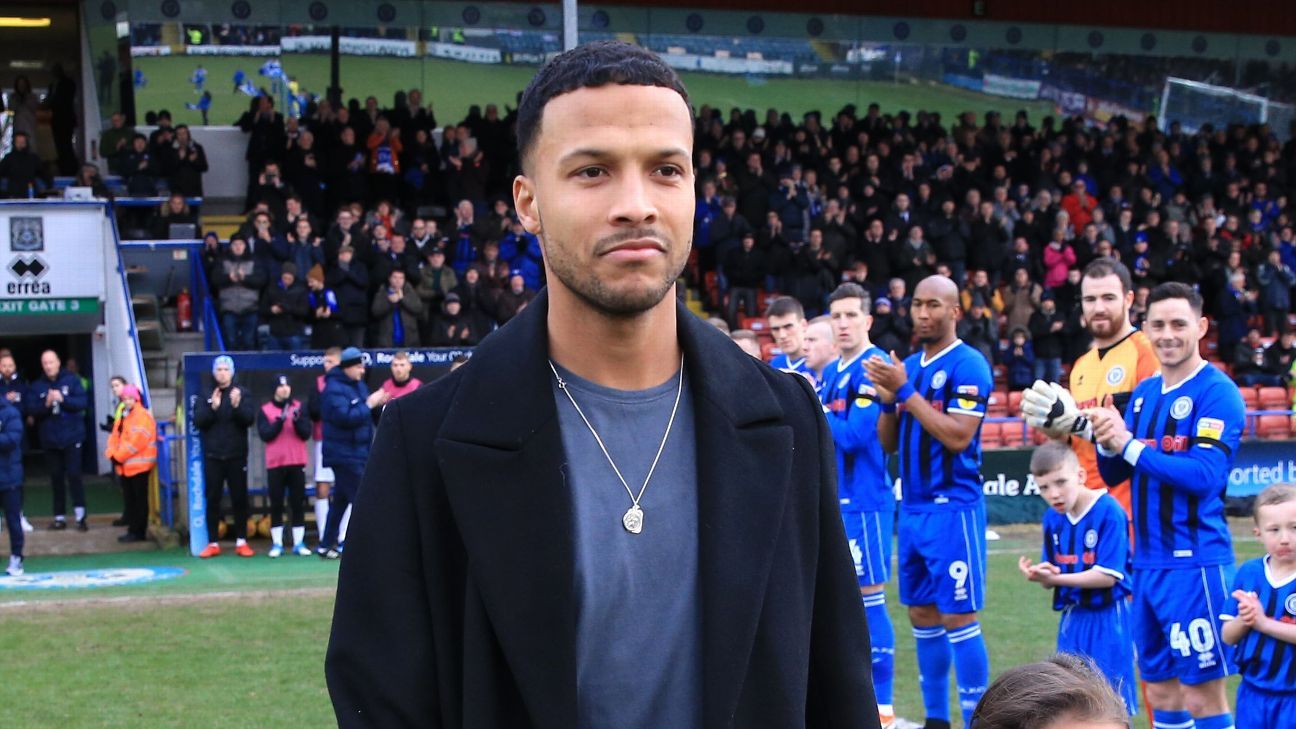 Joe Thompson, ex-Rochdale midfielder, dies aged 36 after third cancer battle