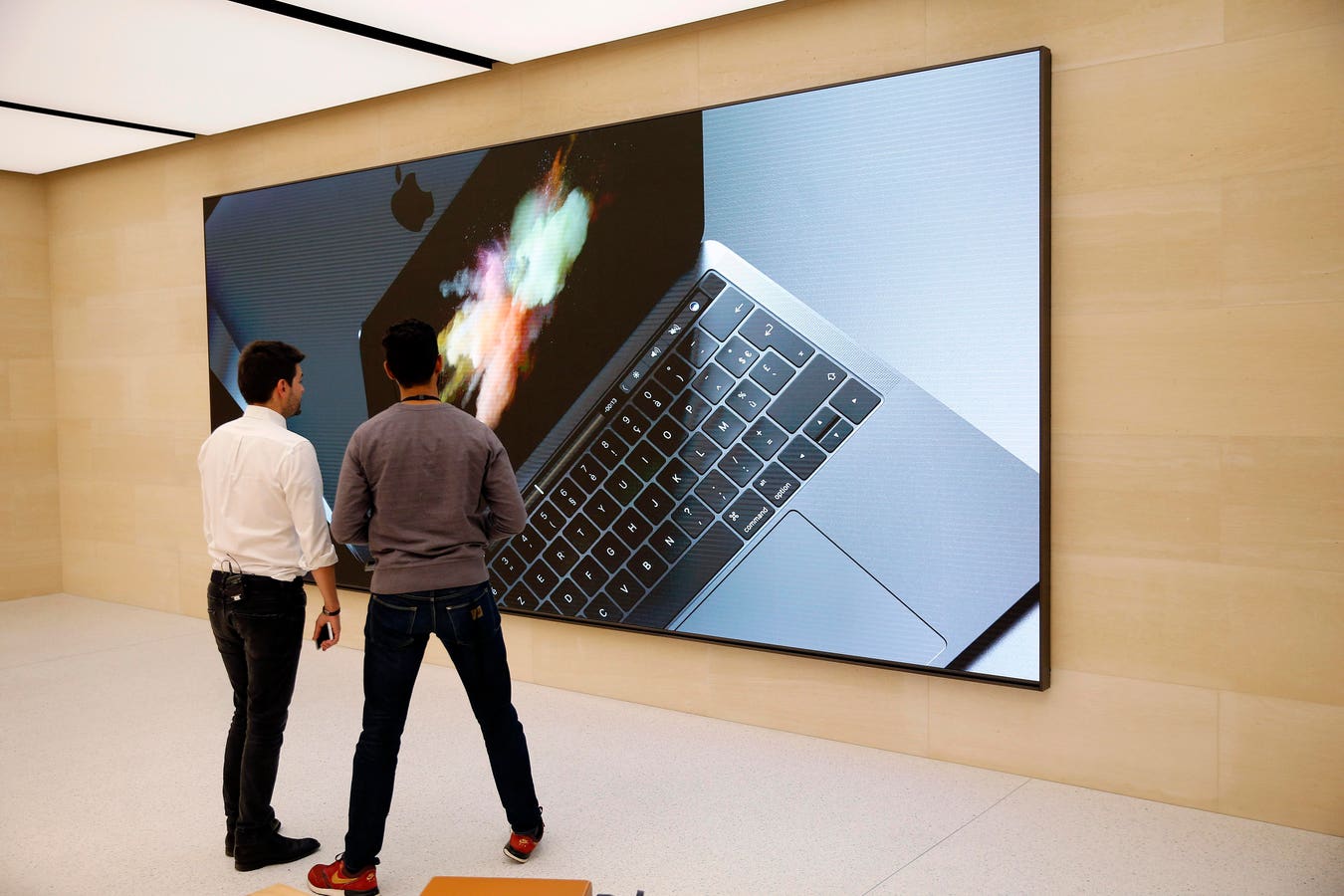 New Apple Leaks Highlight Weak MacBook Pro Upgrade
