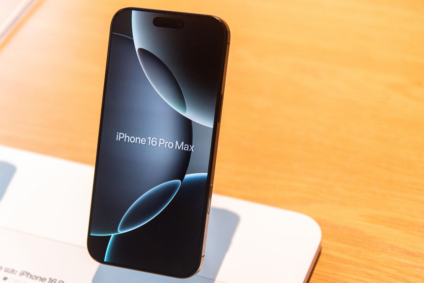 Apple iPhone 16 Discounted In New $133 Sale