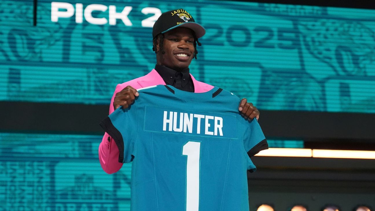 Jaguars trade up to No. 2, pick Travis Hunter in NFL draft