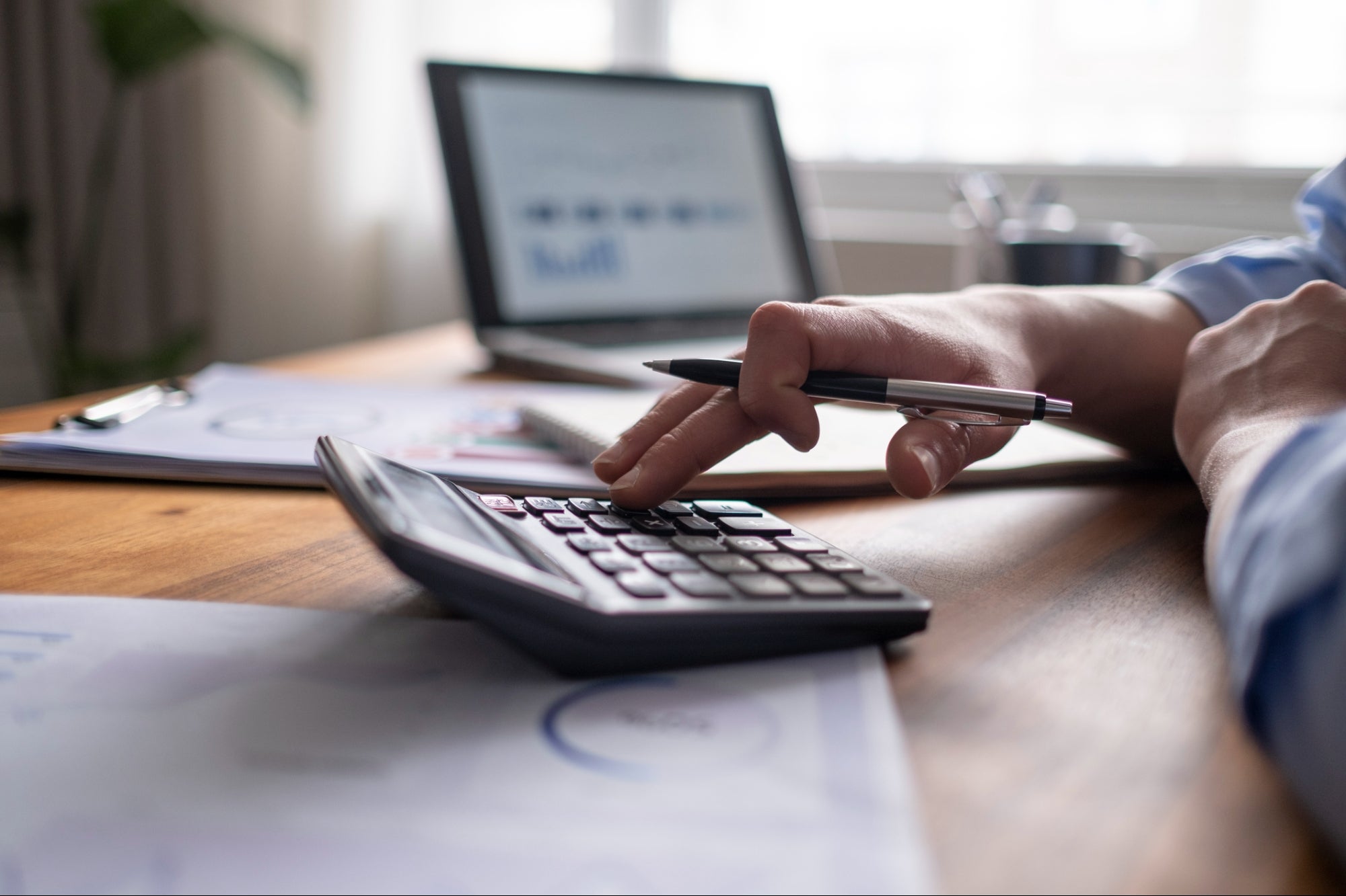 Top Financial Mistakes New Entrepreneurs Make