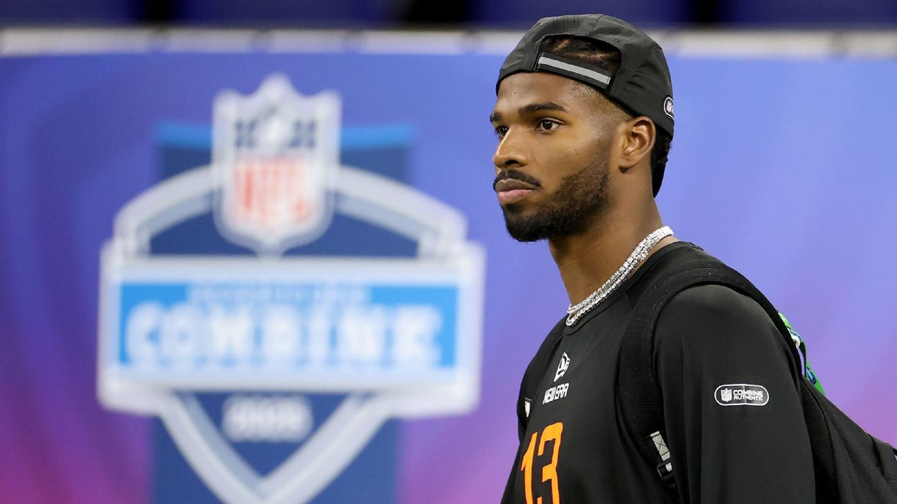 Son of Falcons coordinator Ulbrich admits to Sanders prank