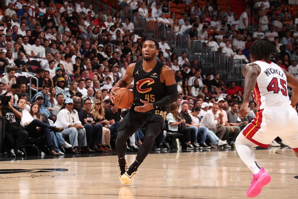 Cavaliers cap off historic sweep with 55-point win over Heat