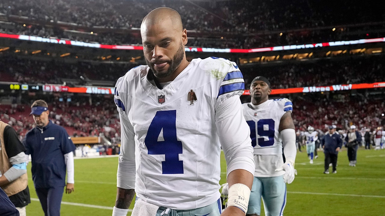 Super Bowl champ LeSean McCoy gives Dak Prescott blunt warning after Joe Milton trade: ‘Find a realtor’
