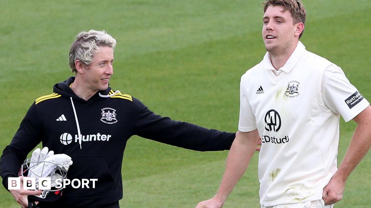 County Championship: Green & Bracey hit tons for Glos against Kent
