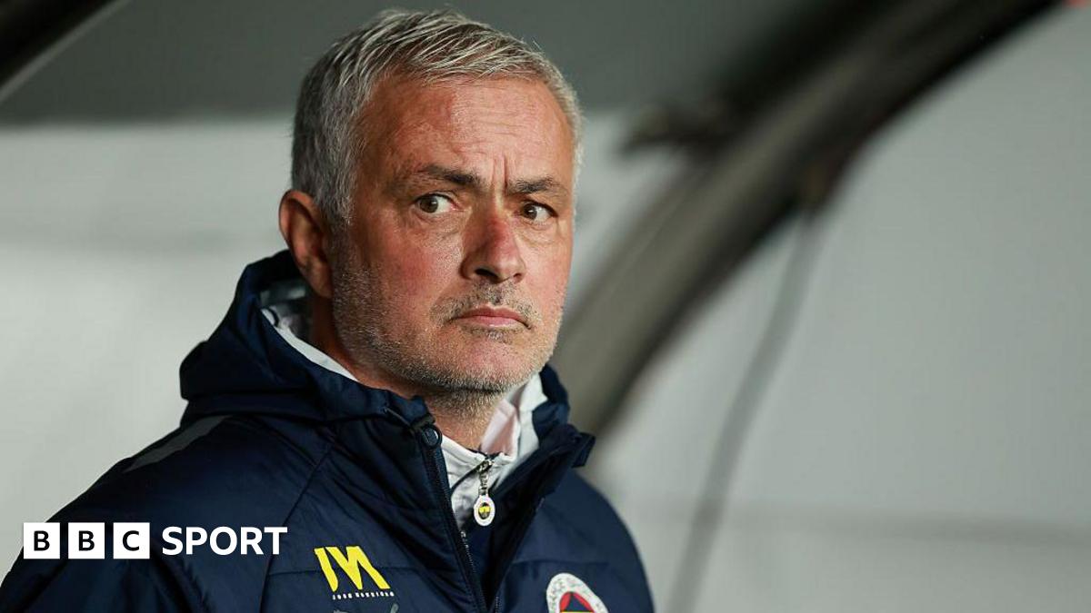 Jose Mourinho: Fenerbahce boss given three-match ban for grabbing Galatasaray counterpart’s nose