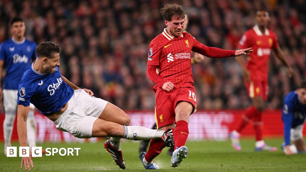 Liverpool 1-0 Everton: James Tarkowski ‘lucky’ to escape red card