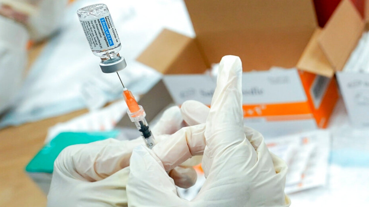 Advisers to the CDC to suggest ‘narrow’ use of COVID-19 vaccine, departing from universal recommendations