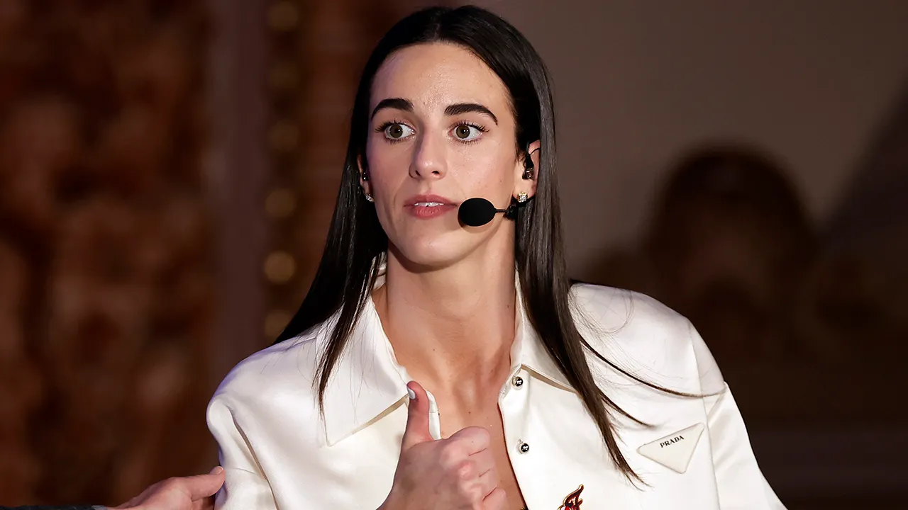 Caitlin Clark vs. WNBA: phenom denies talking trash to other players