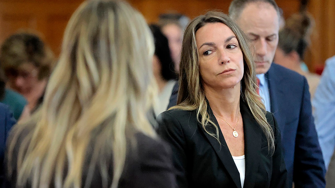 Karen Read asks Supreme Court justice for emergency stay of trial