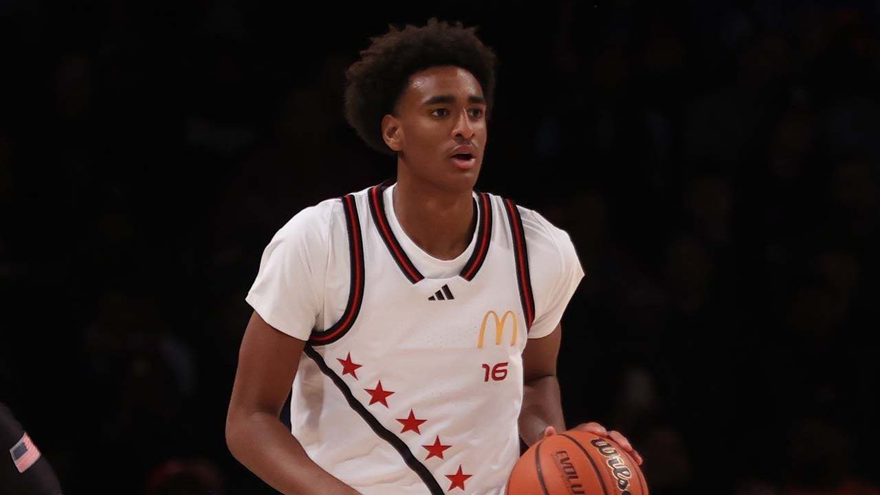 Alijah Arenas, son of former NBA star, out of induced coma after car accident