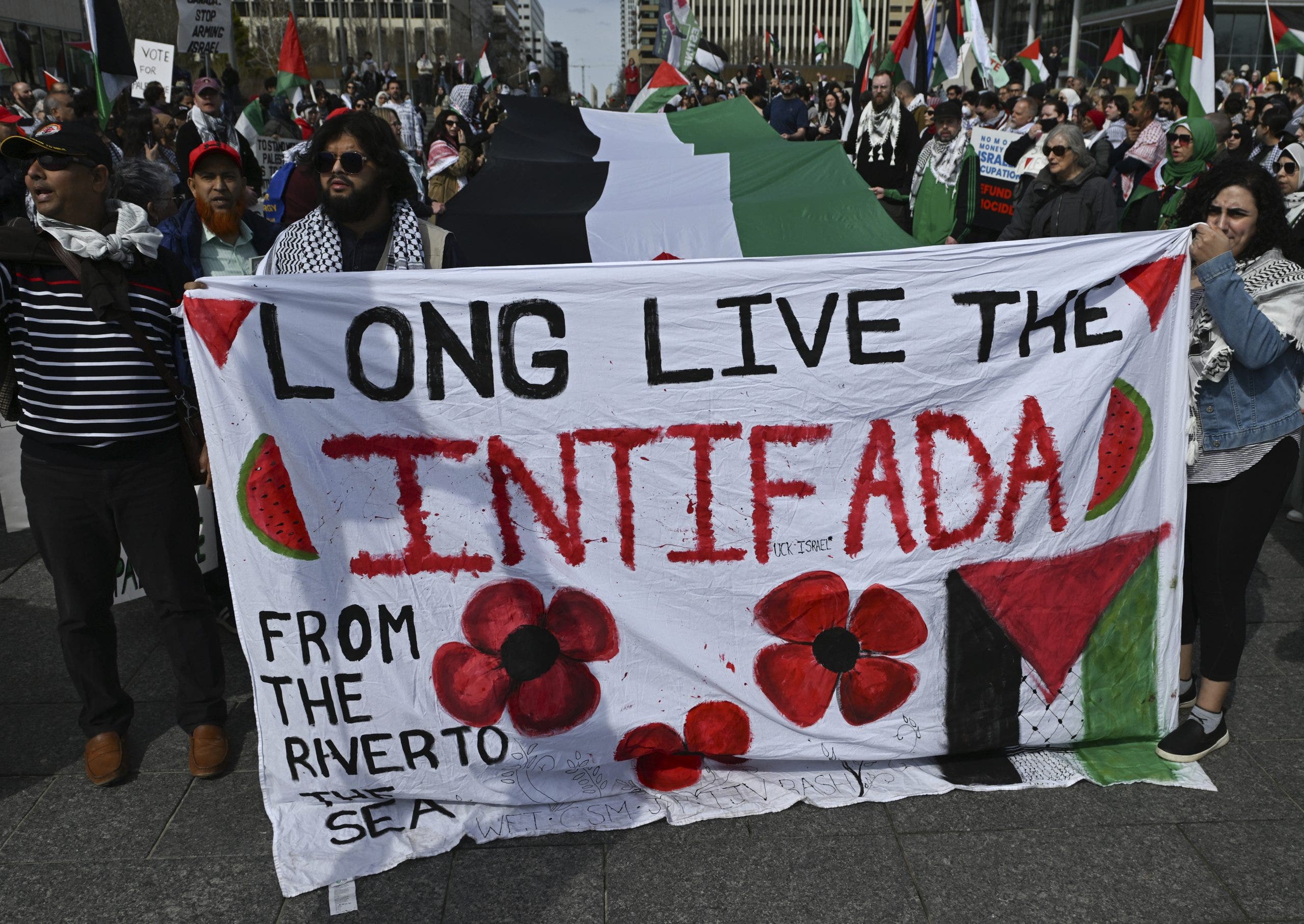 Canada sees surge in antisemitism; 2 leading candidates address rising concerns