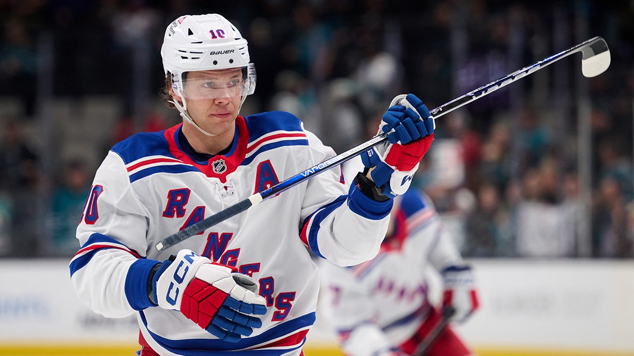Artemi Panarin reaches settlement with ex-employee after assault claim: report