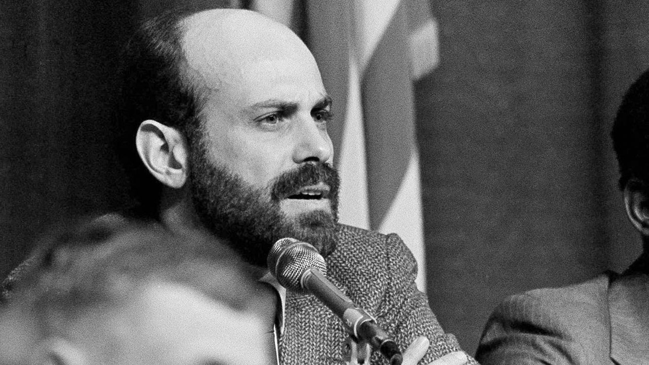 Survivor of Iran hostage crisis Barry Rosen stresses the importance of VOA