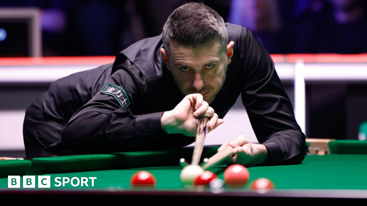 Tour Championship: Mark Selby thrashes Ding Junhui 10-2 to set up final against John Higgins