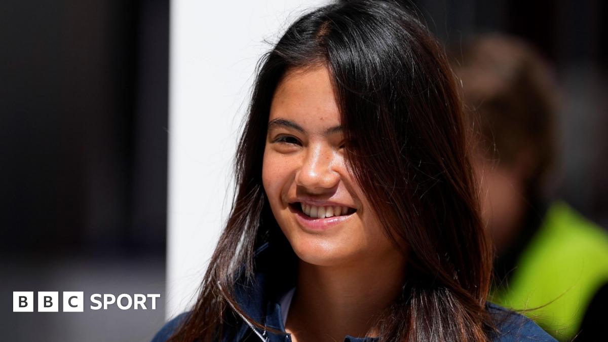 Emma Raducanu ‘keeping things informal’ with coach Mark Petchey as she returns to the Madrid Open