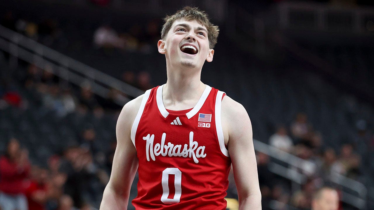 College Basketball Crown: Nebraska wins $300,000 prize